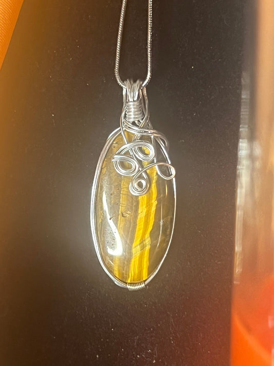 Tiger’s Eye Pendant