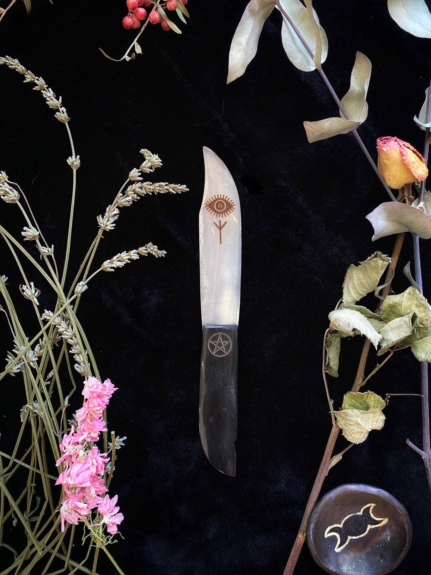Etched Horn or Bone Ritual Knives, Athames and Tools: Horn / Pentacle