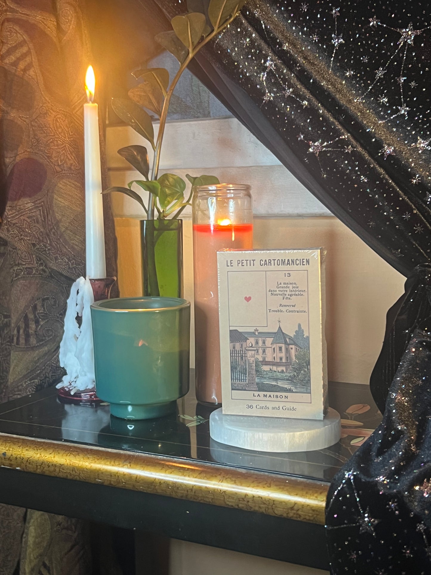 Imperfect Tarot Deck – Petit Cartomancien